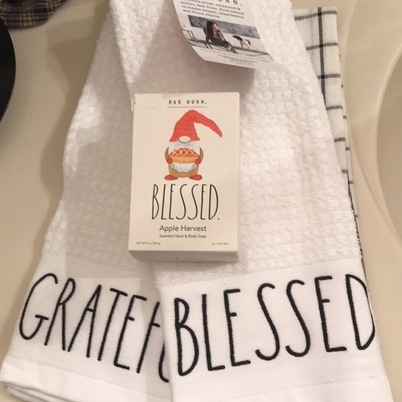 Rae Dunn Towels and Soap